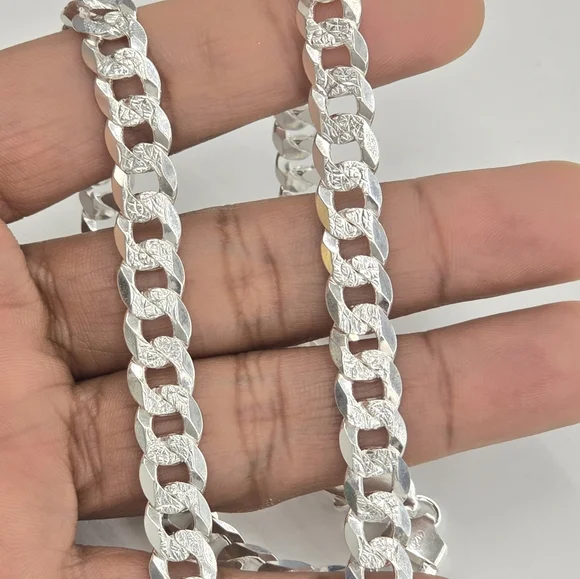 925 Sterling Silver Cuban Diamond Cut Chain 9.2 mm 28 Inches